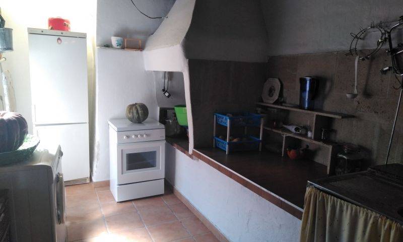 Re-sale - Country house - Hondon De Las Nieves