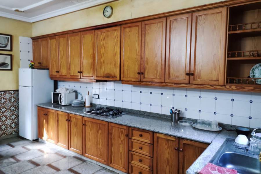 Re-sale - Country house - Novelda - CAMPET