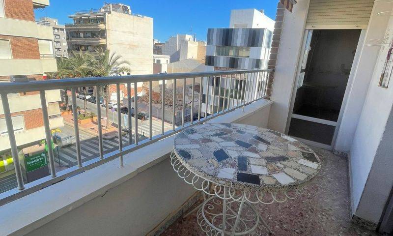 Re-sale - Apartment - Torrevieja