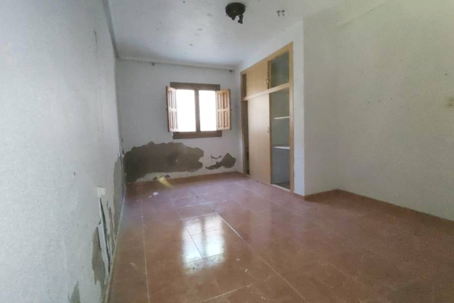 Re-sale - Country house - Hondon De Las Nieves