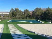 Re-sale - Country house - Petrer - Loma badá