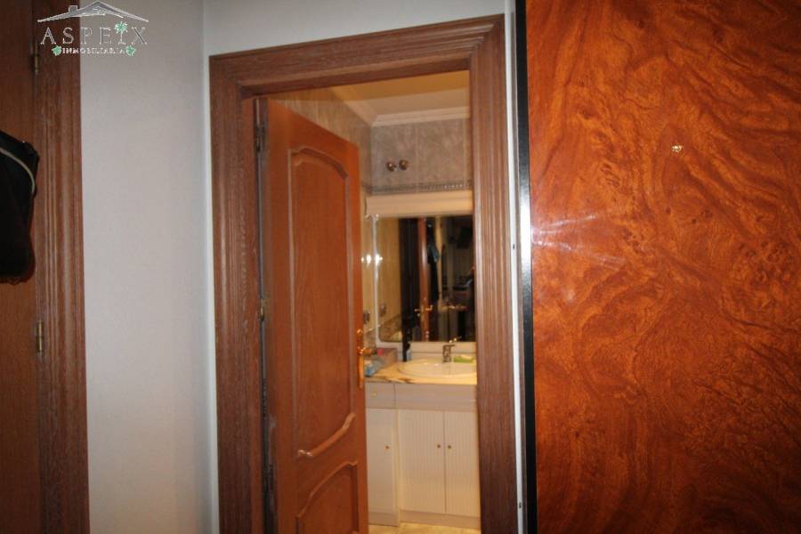 Re-sale - Bungalow - Monforte Del Cid - 03670