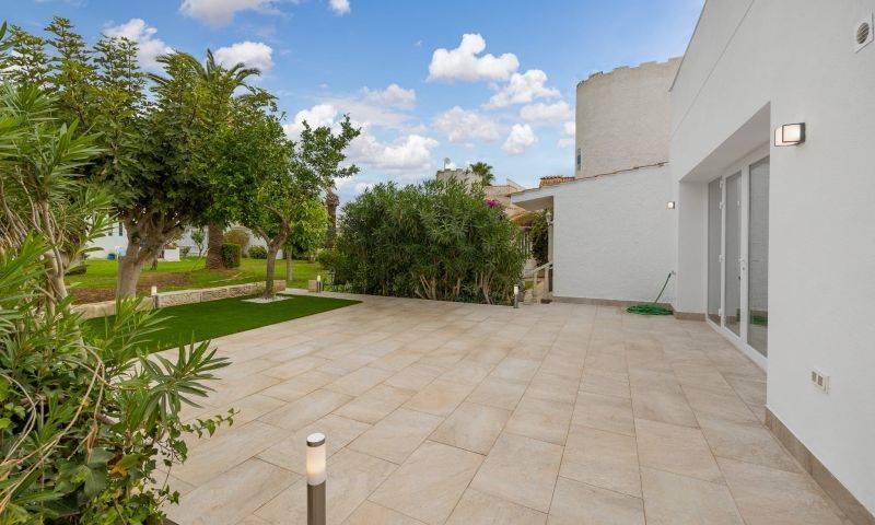 Re-sale - Bungalow - Playa Flamenca - Alicante