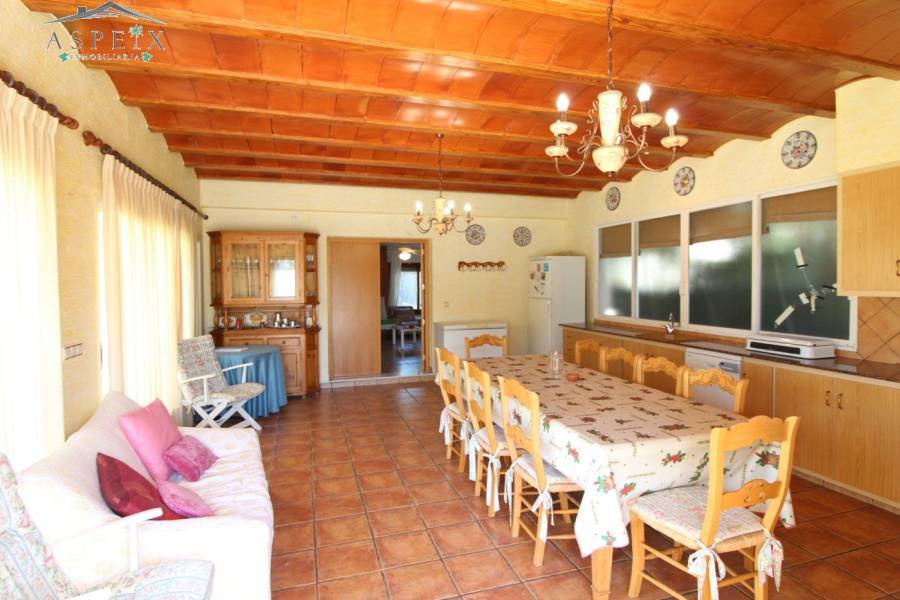 Re-sale - Country house - Elche