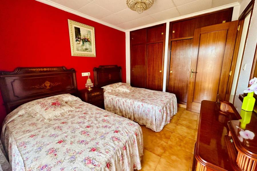 Venta - Apartamento - Santa Pola