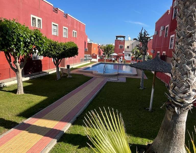 Re-sale - Apartment - Orihuela Costa