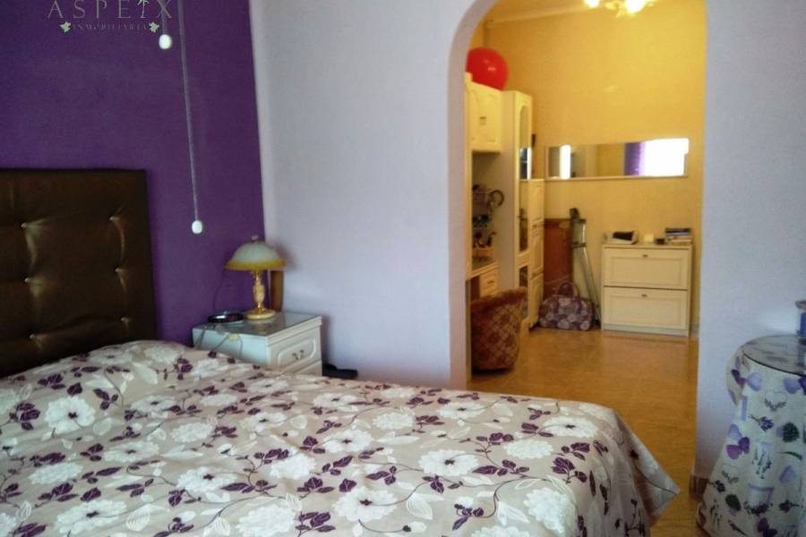 Re-sale - Villa - Hondon De Las Nieves - SIMOLA