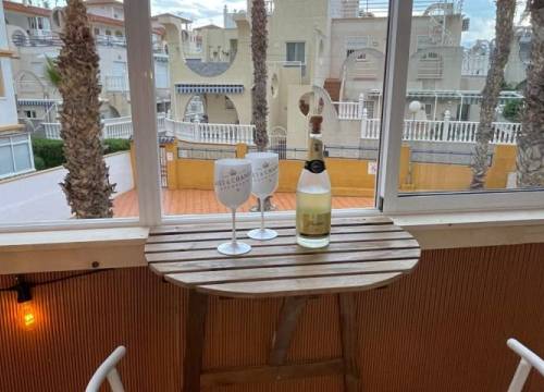 Apartment - Re-sale - Torrevieja - La Mata