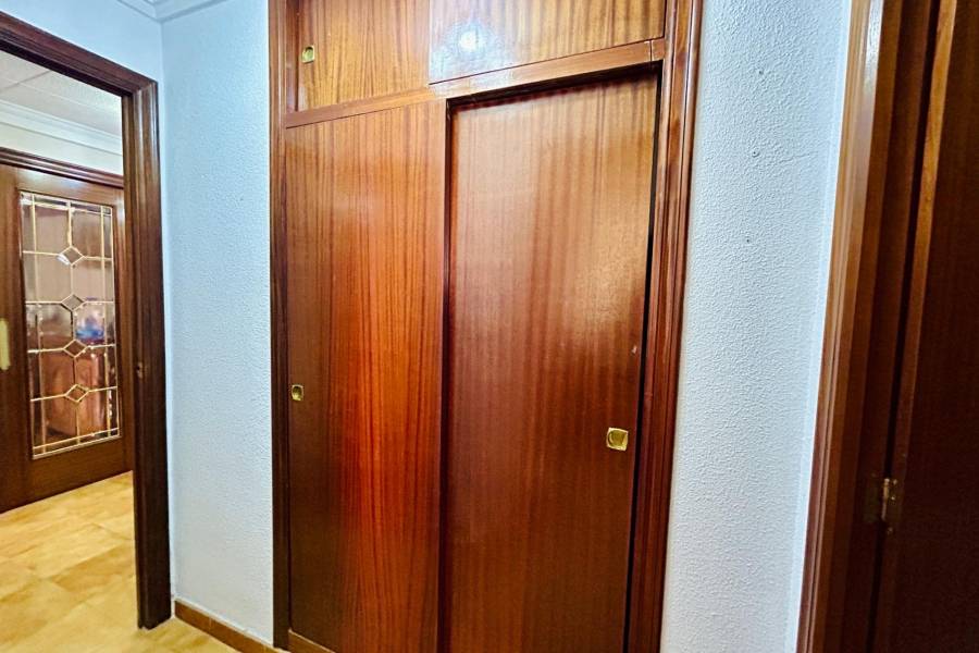 Venta - Apartamento - Santa Pola