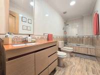 Re-sale - Flat - Elche