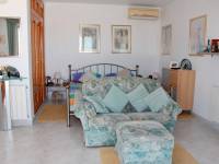 Re-sale - Villa - Villamartin