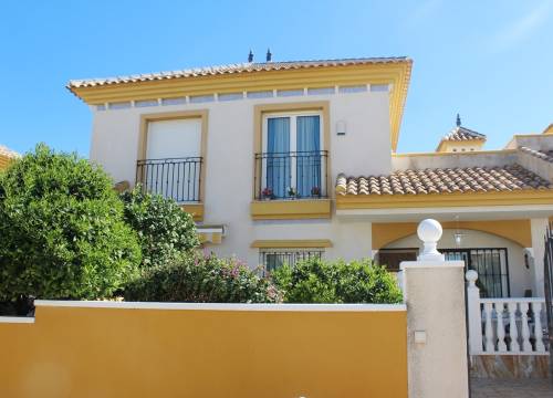 Townhouse - Venta - Villamartin - Villamartin