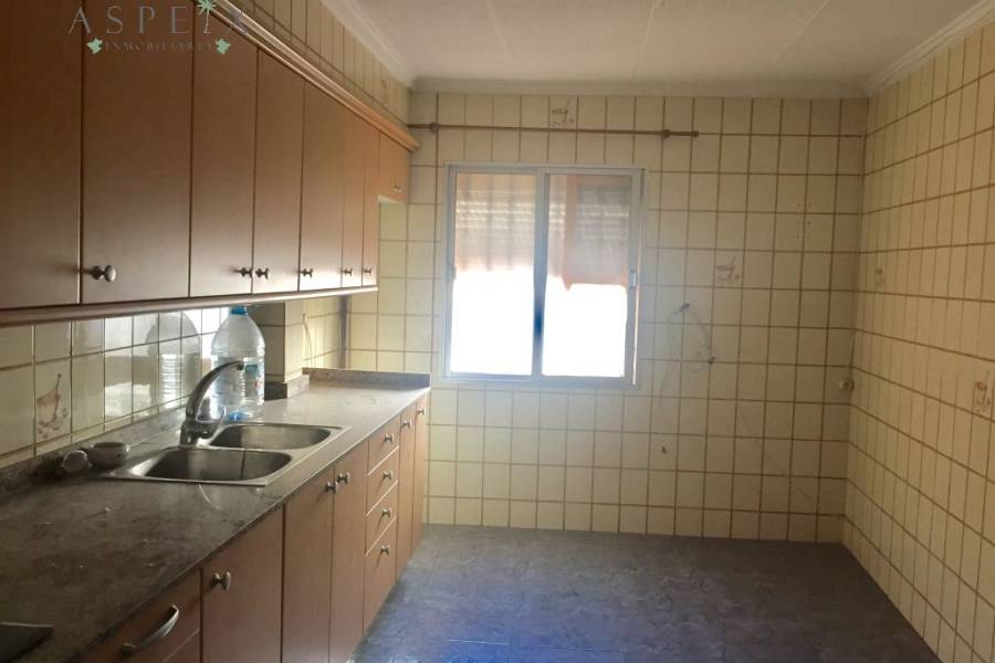 Re-sale - Villa - Aspe - Centro
