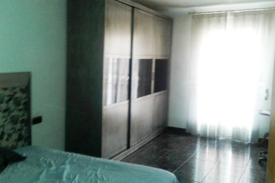 Venta - Chalet - Monforte Del Cid - Centro