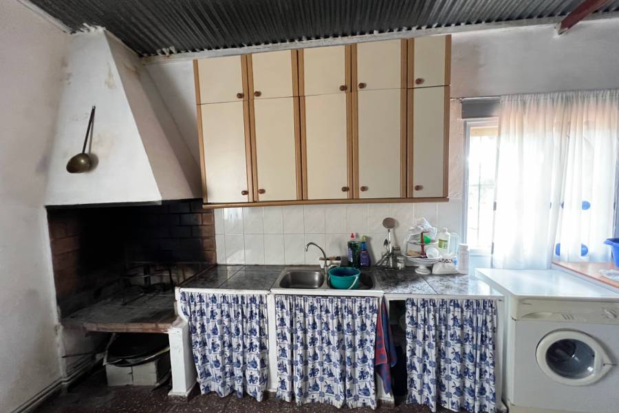Re-sale - Country house - Hondon De Los Frailes