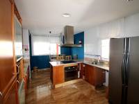 Re-sale - Villa - Elche