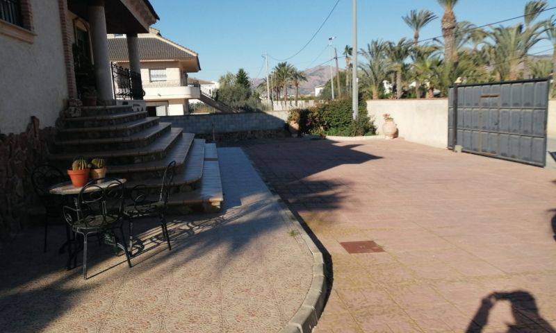 Re-sale - Villa - Orihuela