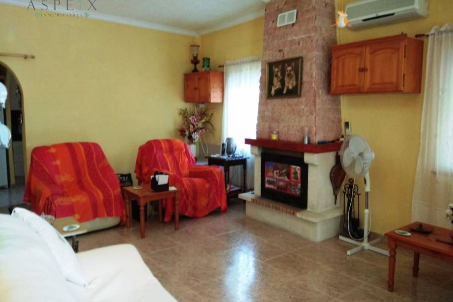 Re-sale - Villa - Hondon De Las Nieves - SIMOLA