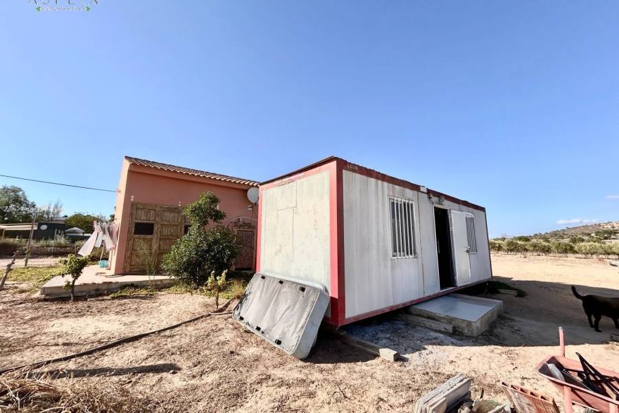 Venta - Casa de campo - La Romana - ALCANÁ