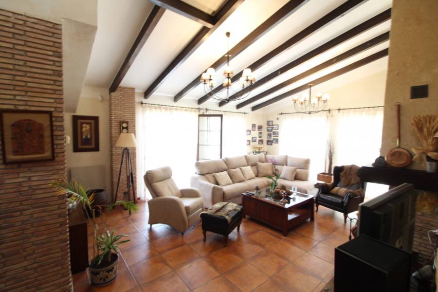 Re-sale - Villa - Tibi - Urbanizaciòn Maigmo
