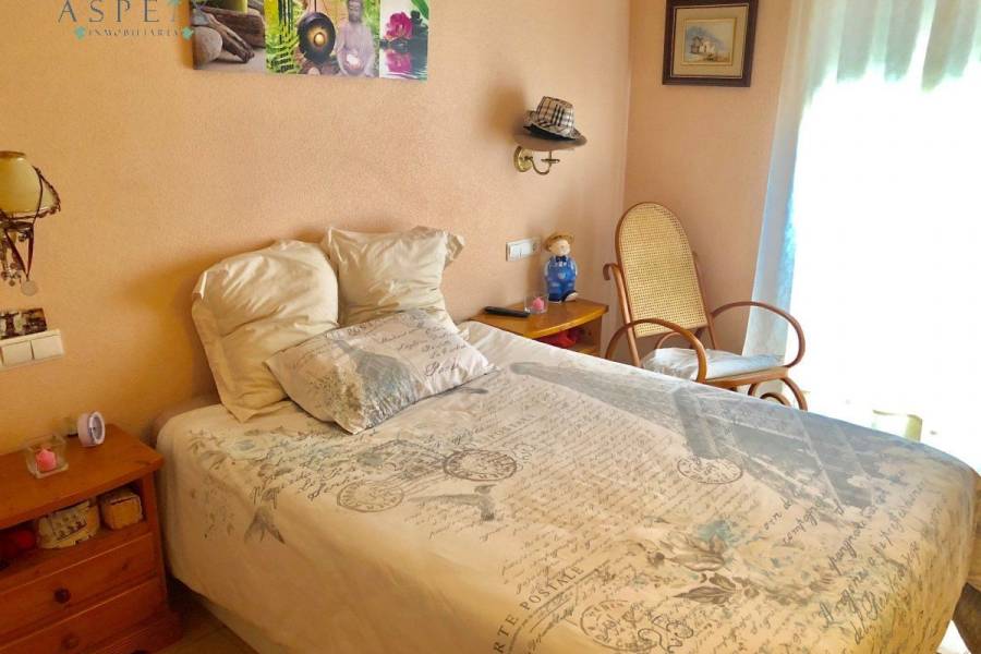 Venta - Bungalow - La Romana - CENTRO