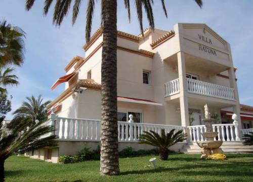 Villa - Re-sale - Playa Flamenca - Alicante