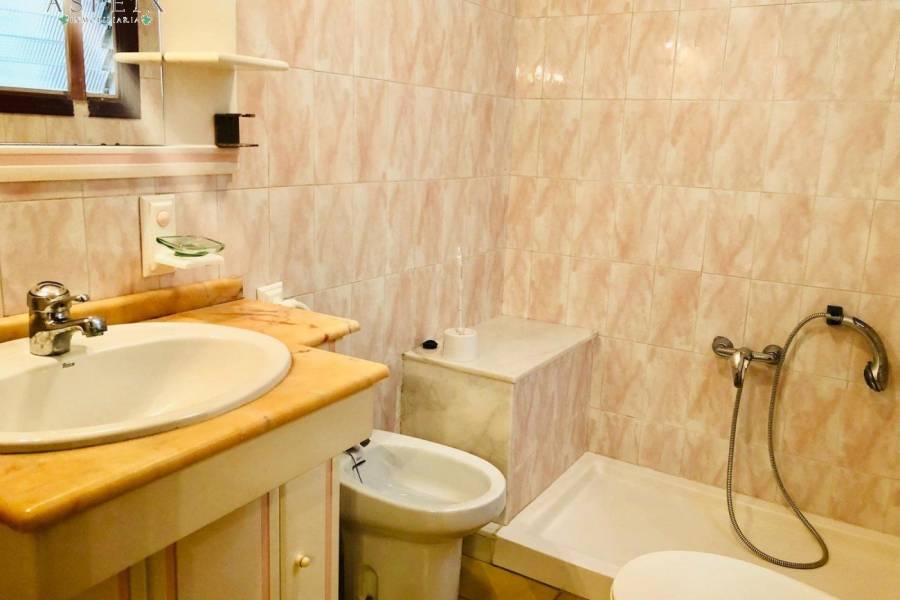 Re-sale - Apartment - Novelda - CENTRO