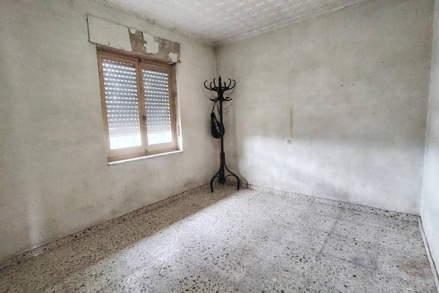 Re-sale - Country house - Aspe