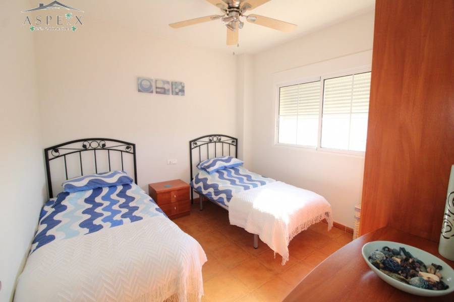 Re-sale - Villa - Aspe - Santa Elena