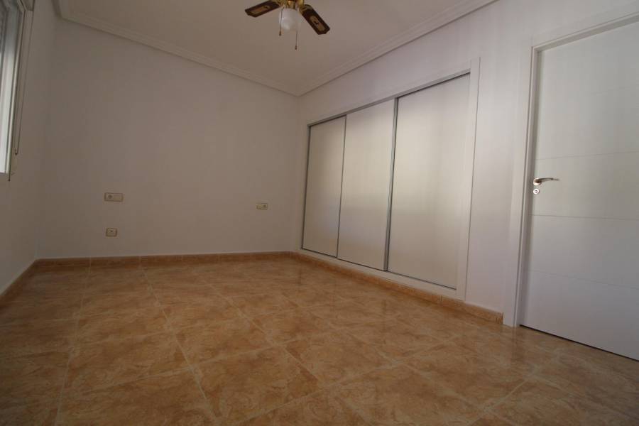 Re-sale - Country house - Hondon De Los Frailes - BARBARROJA
