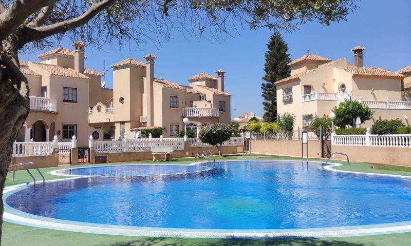 Re-sale - Semi Detached - Playa Flamenca - Alicante