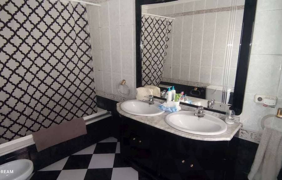 Re-sale - Country house - Monovar