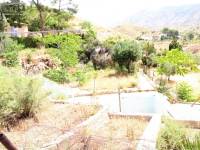 Re-sale - Country house - Petrer