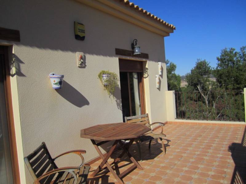 Re-sale - Villa - Pinoso - UBEDA