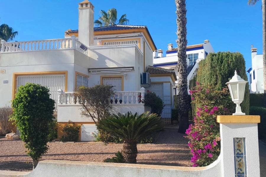 Re-sale - Villa - Los Dolses