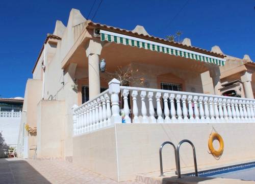 Villa - Re-sale - Villamartin - Villamartin