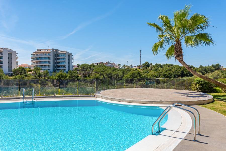 Re-sale - Apartment - Villamartin