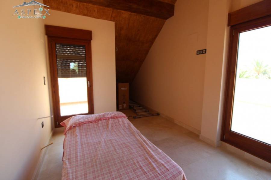 Re-sale - Villa - Aspe