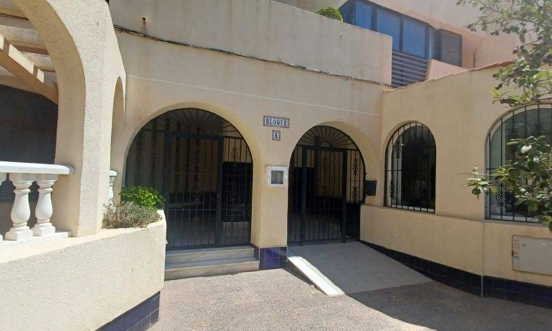 Re-sale - Penthouse - Torrevieja - Mar Azul