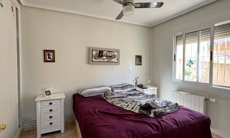 Re-sale - Villa - Orihuela Costa