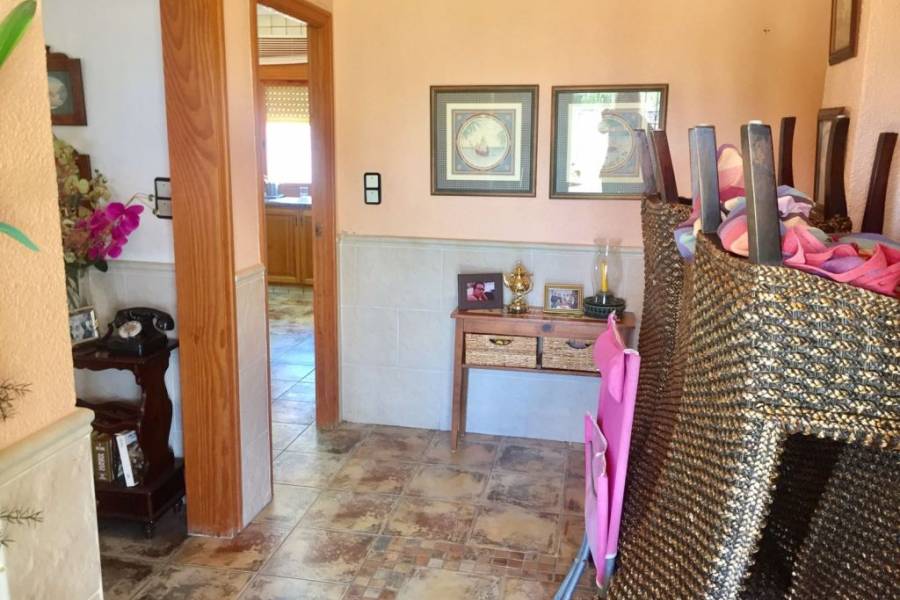 Venta - Chalet - Elche  - Perleta