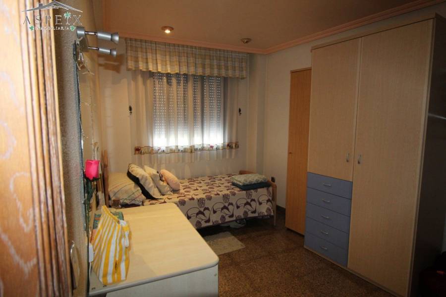 Re-sale - Bungalow - Monforte Del Cid - 03670