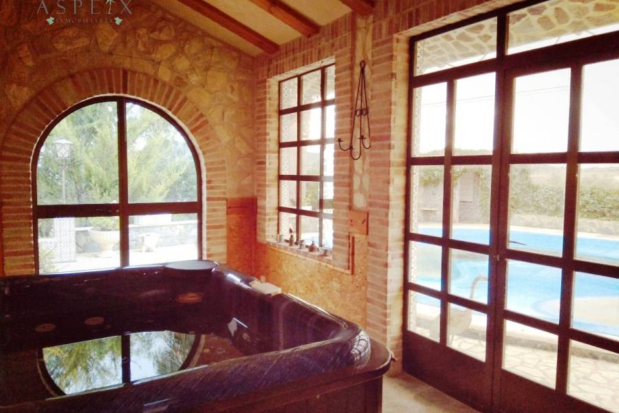 Re-sale - Villa - La Romana - ALCANÁ