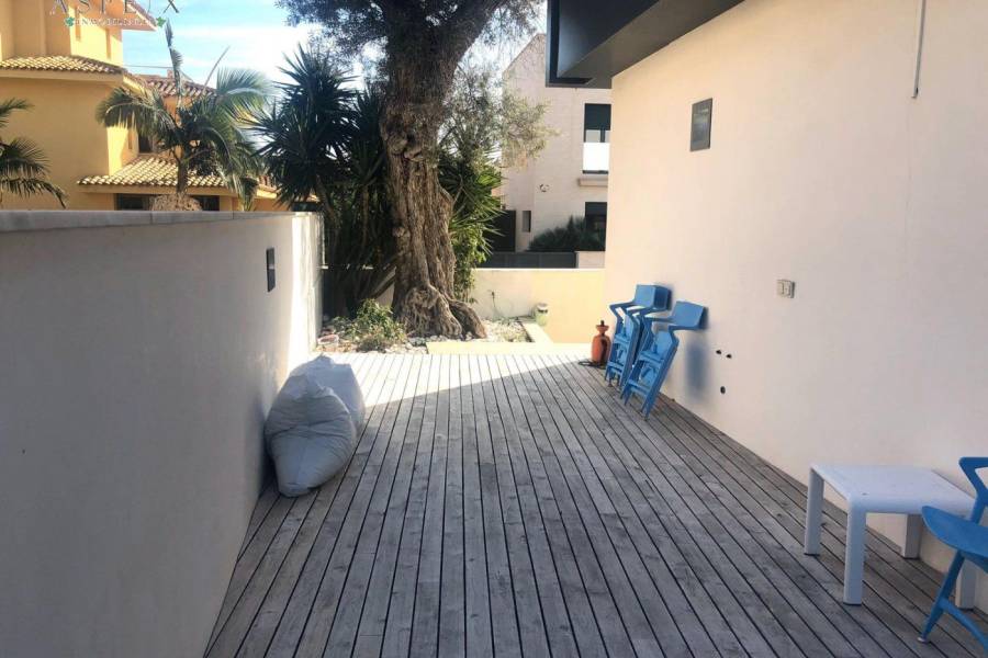 Re-sale - Villa - San Juan Alicante - Nacional 322