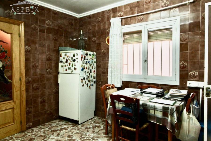 Re-sale - Villa - Monforte Del Cid - CAMINO DEL LLANO