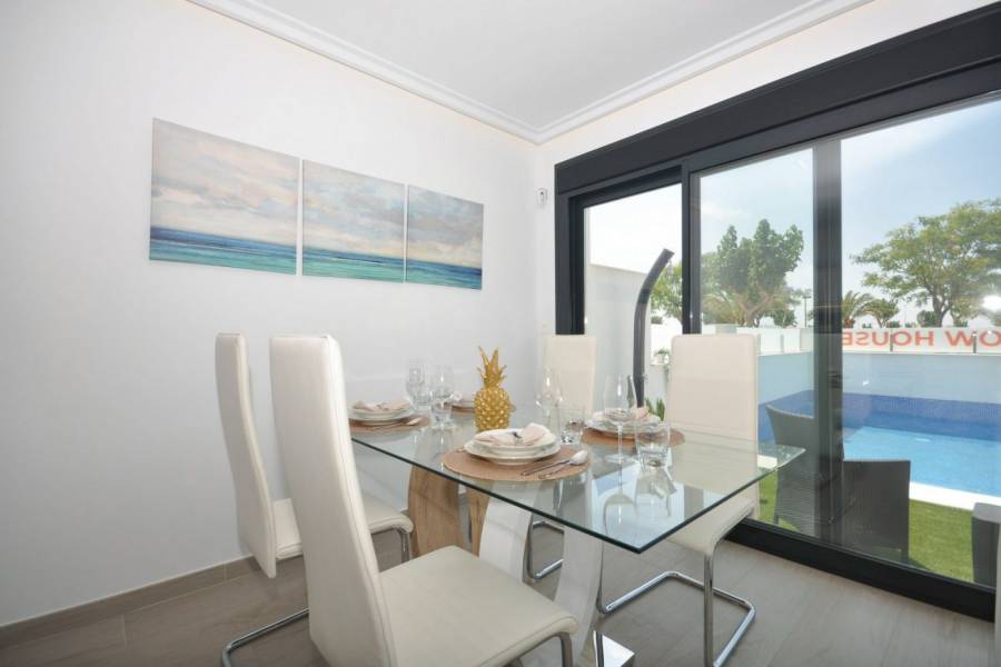 Obra Nueva - Chalet - Pilar de la Horadada - PILAR DE LA HORADADA