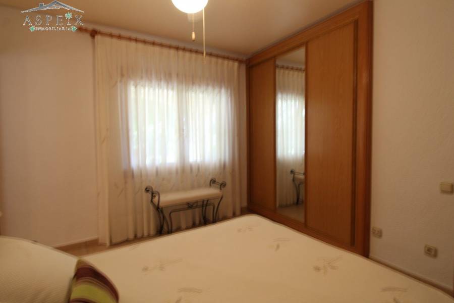 Re-sale - Country house - Elche