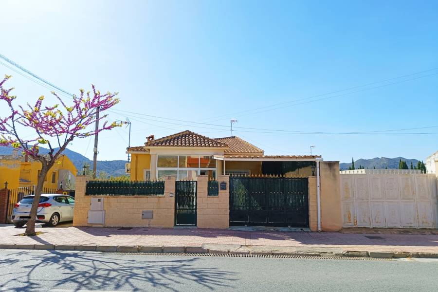 Re-sale - Country house - Hondon De Los Frailes
