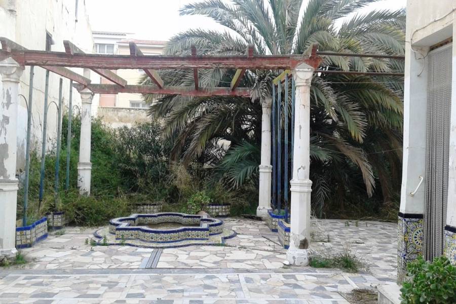 Re-sale - Villa - Monforte Del Cid - Centro