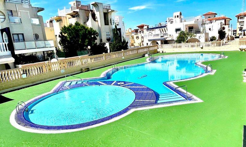 Re-sale - Apartment - Torrevieja - La Mata